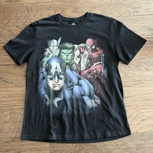 Marvel Avengers Graphic T-Shirt. Men’s size medium
